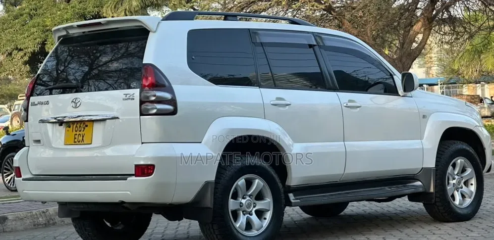 Toyota Land Cruiser Prado 3.0 D-4D 5dr 2006 White