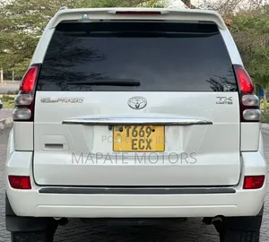 Toyota Land Cruiser Prado 3.0 D-4D 5dr 2006 White