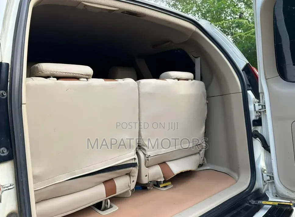 Toyota Land Cruiser Prado 3.0 D-4D 5dr 2006 White