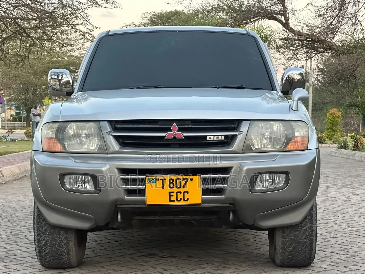 Mitsubishi Pajero 2005 Silver