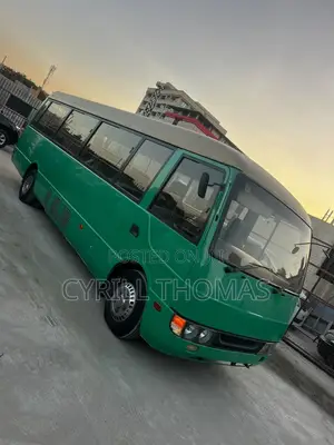Mitsubishi Fuso Canter 2007 Green