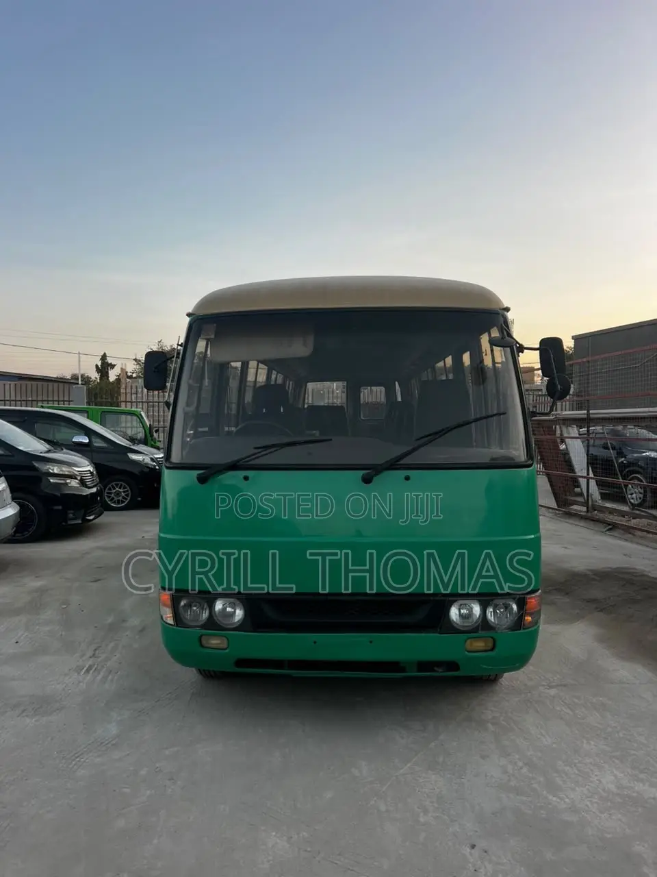 Mitsubishi Fuso Canter 2007 Green
