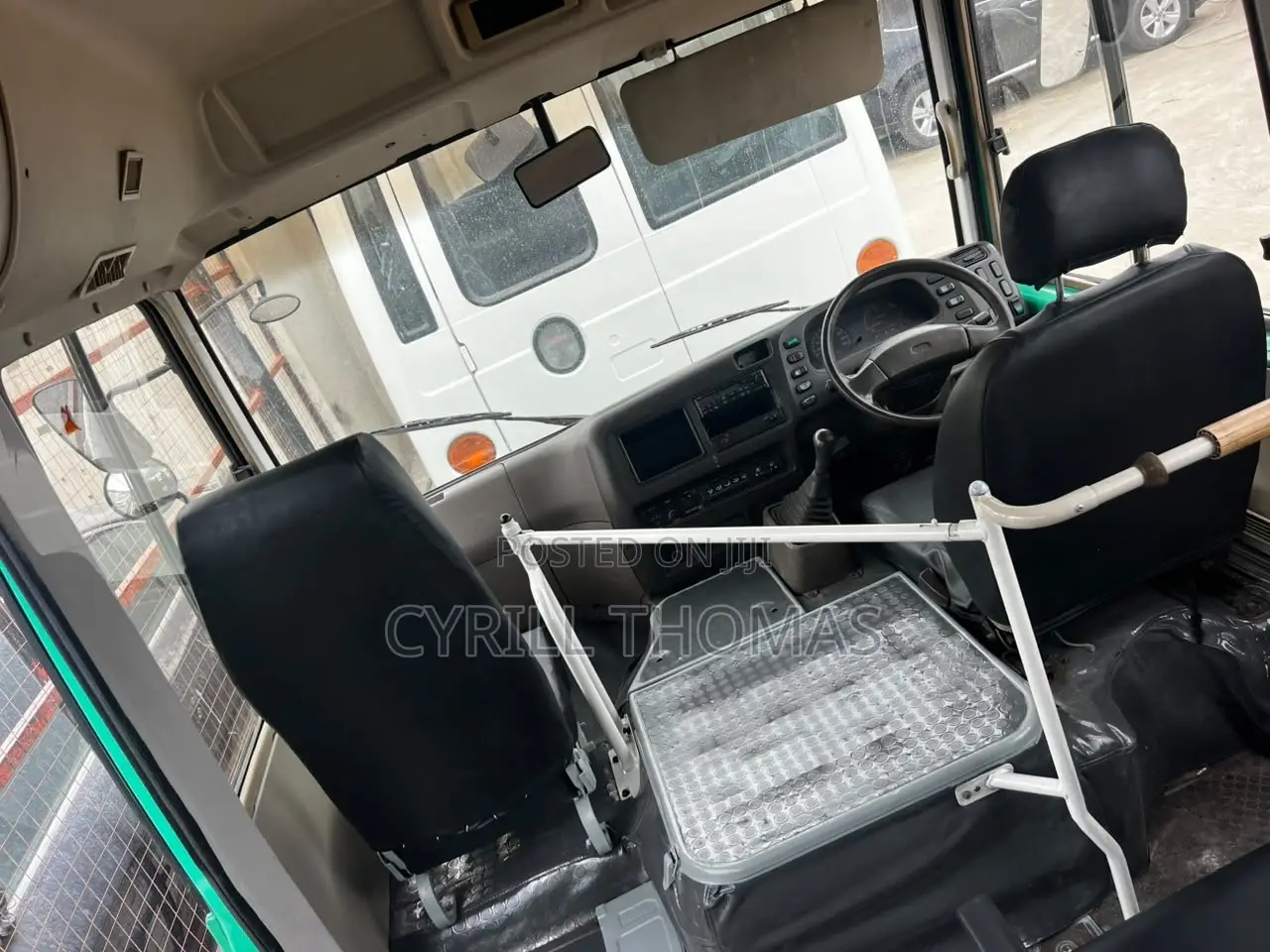 Mitsubishi Fuso Canter 2007 Green