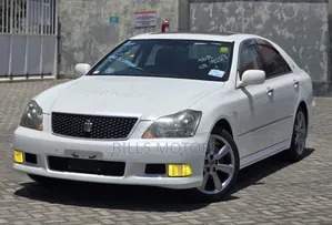 Toyota Crown 2006 White