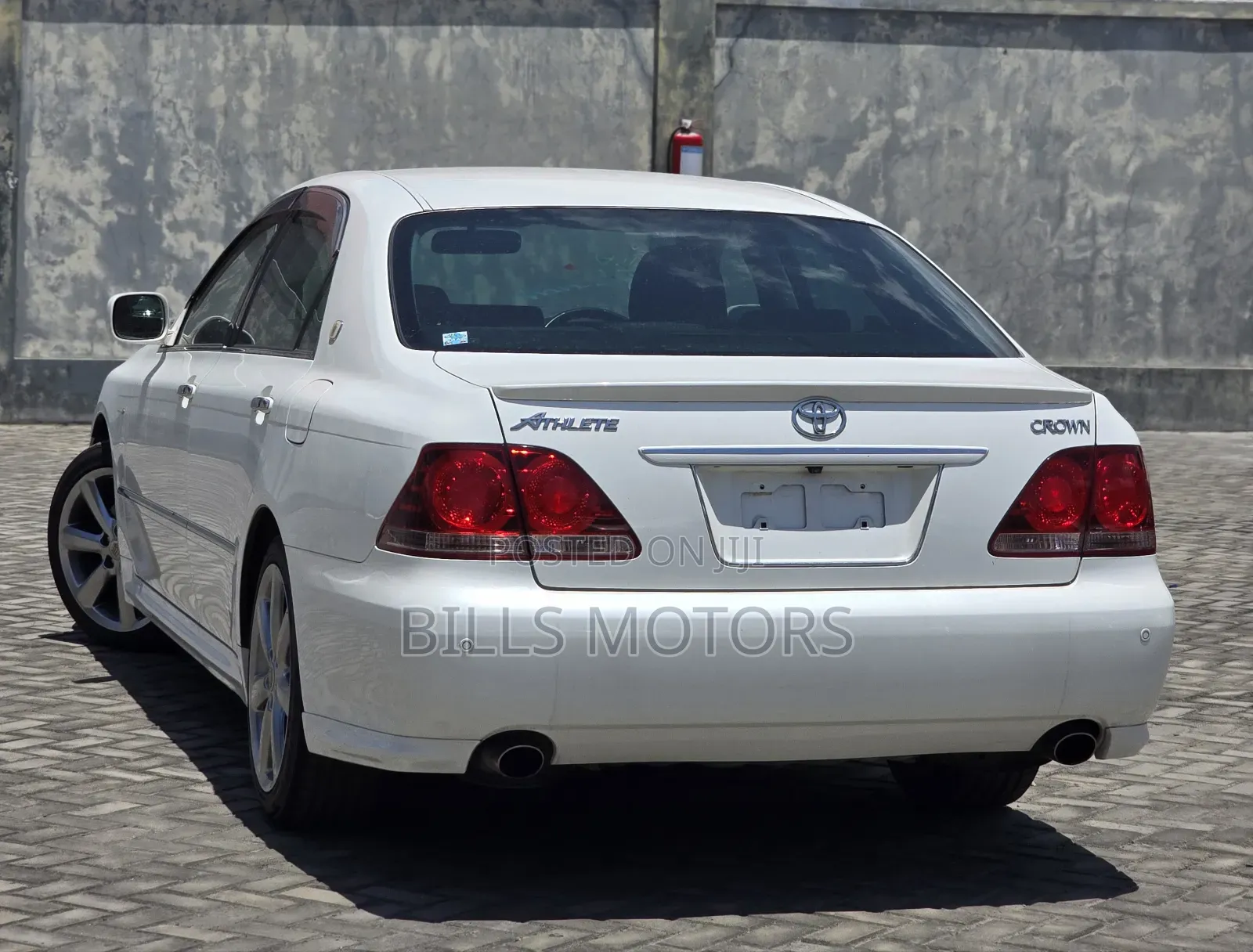 Toyota Crown 2006 White