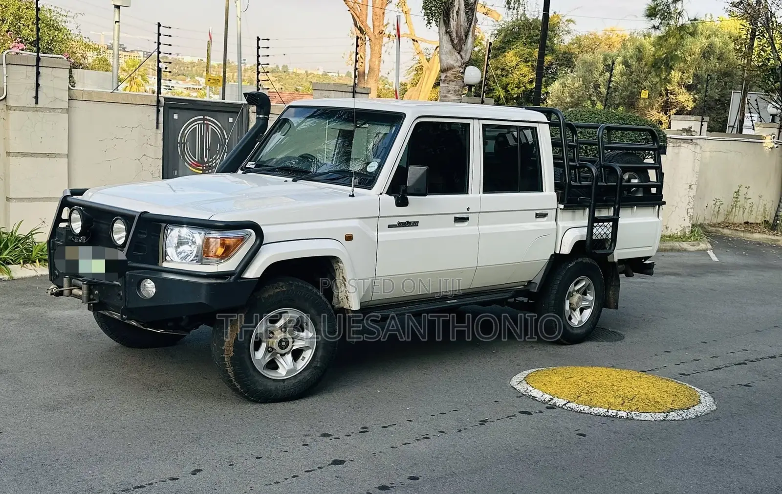 Toyota Land Cruiser 2017 Pearl
