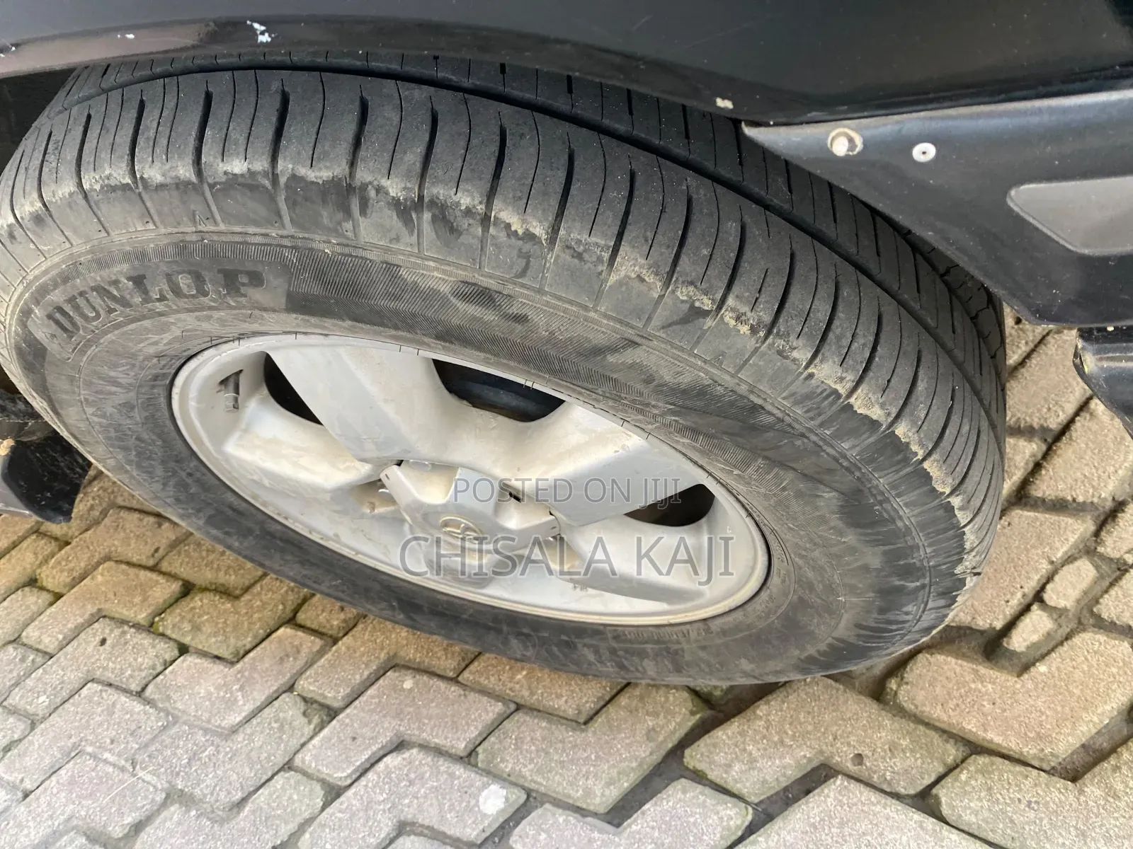 Toyota Land Cruiser 2000 Black