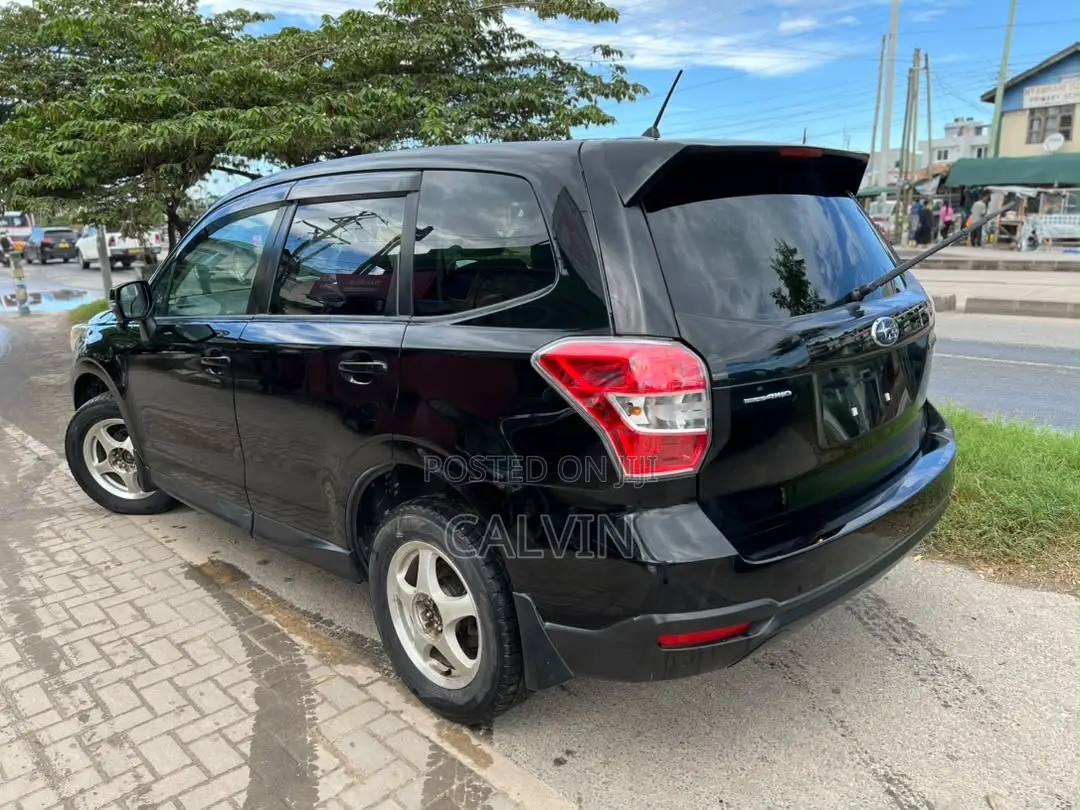 Subaru Forester 2014 Black