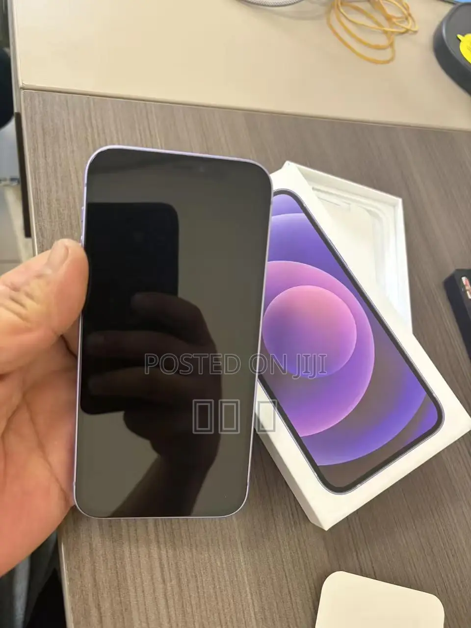New Apple iPhone 12 64 GB Purple