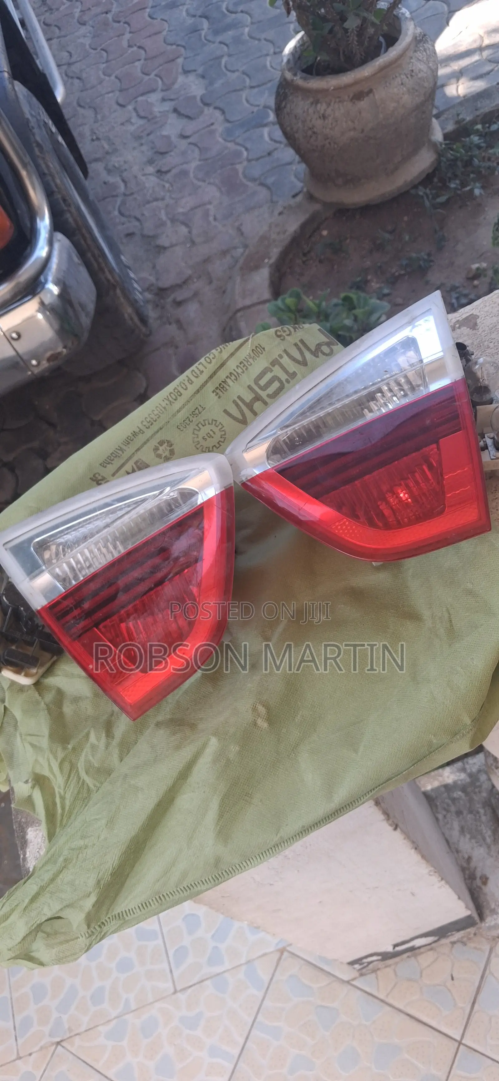BMW 3 Series Inner Tail Light