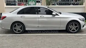 Mercedes-Benz C200 2015 Silver