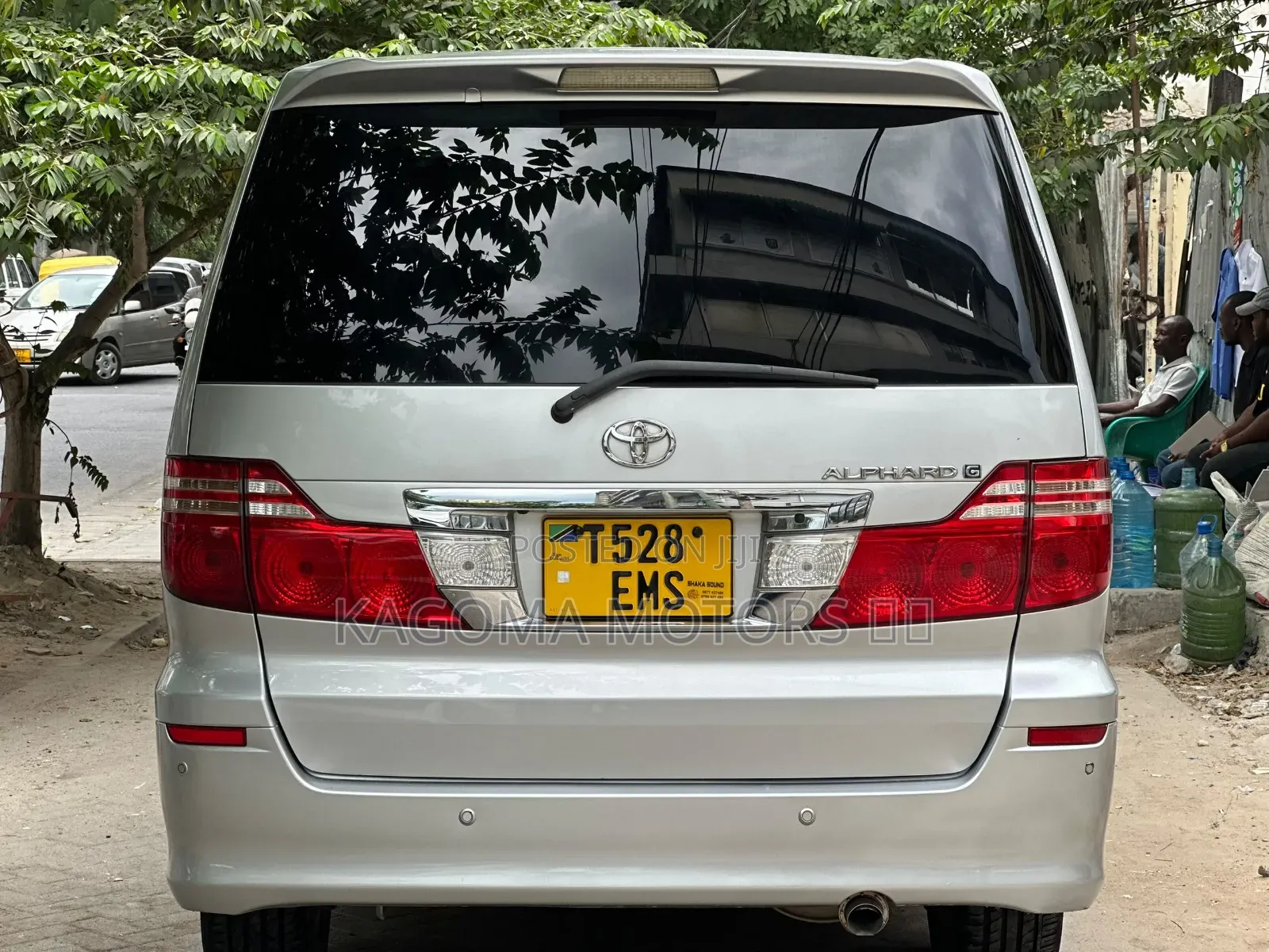 Toyota Alphard 2006 Silver