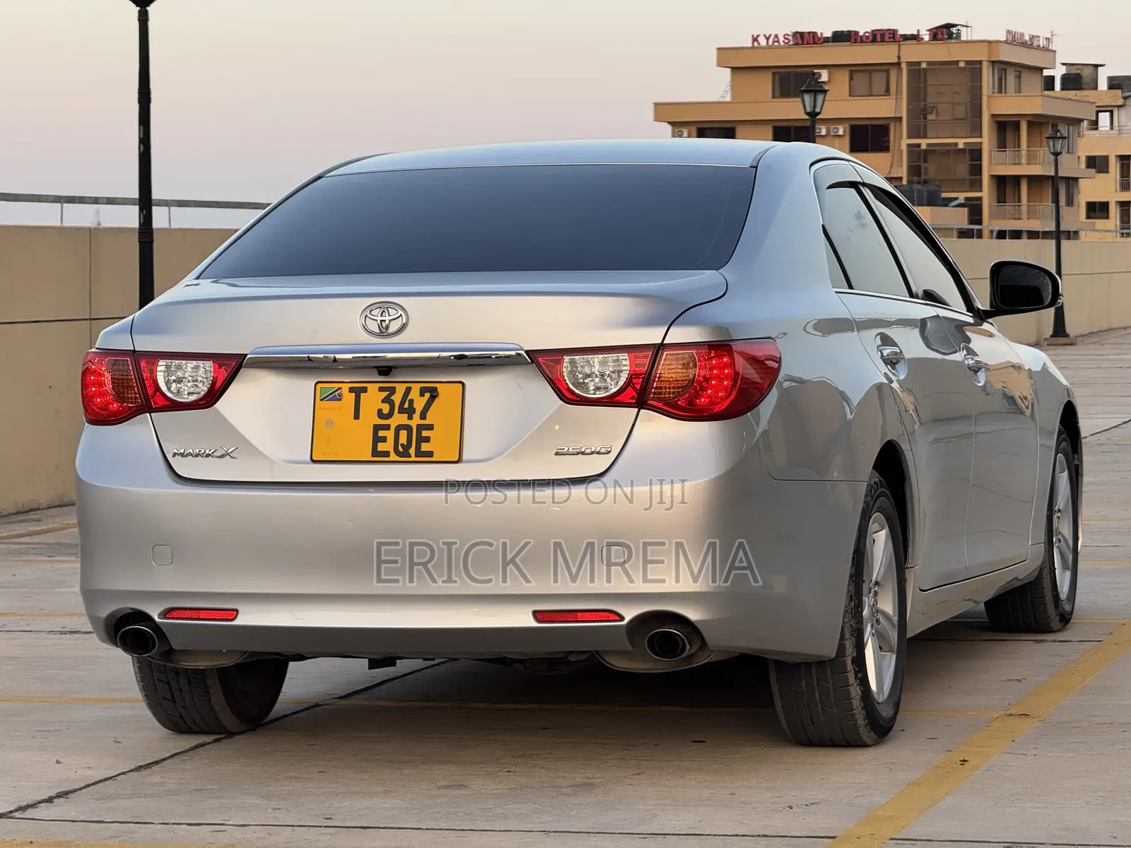 Toyota Mark X 2010 Silver