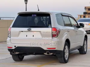 Subaru Forester 2009 White