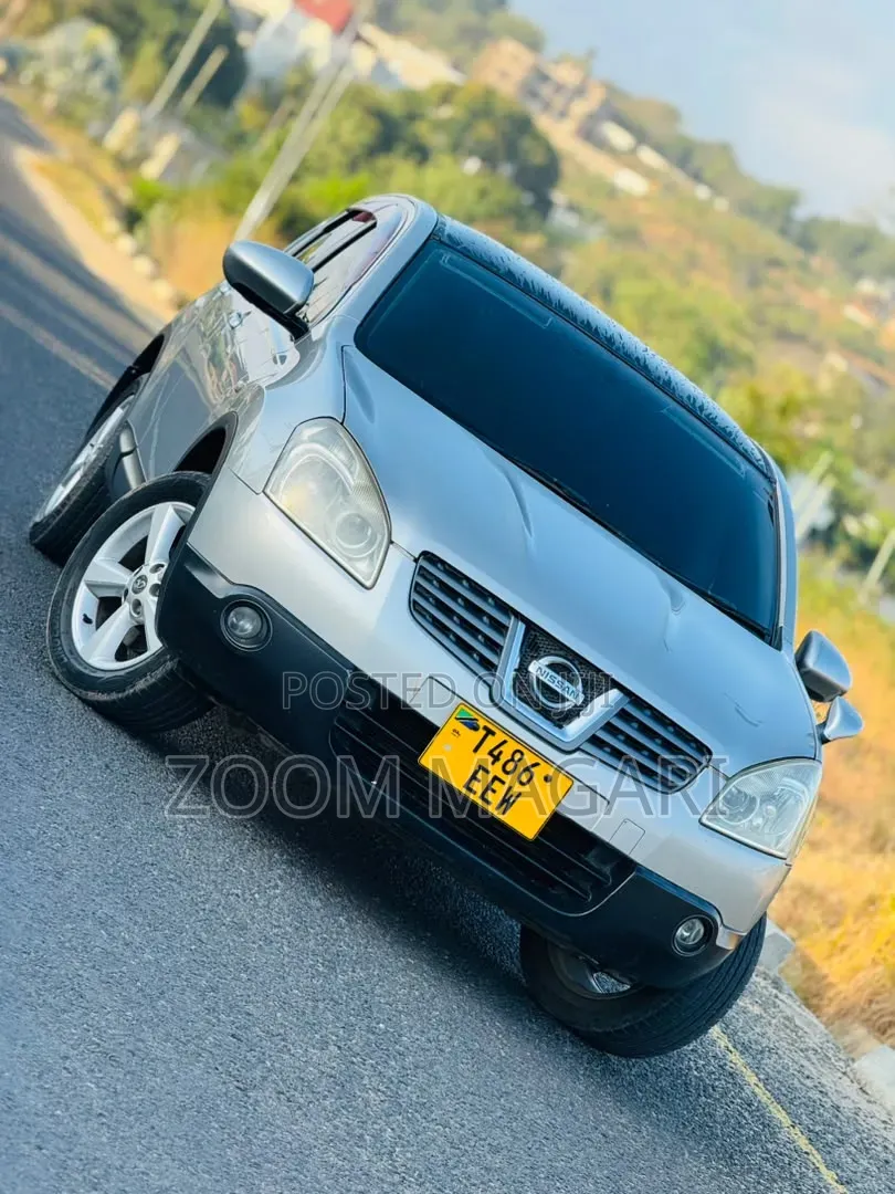 Nissan Dualis 2010 Silver