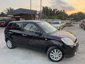 Mazda Verisa 2005 Gray