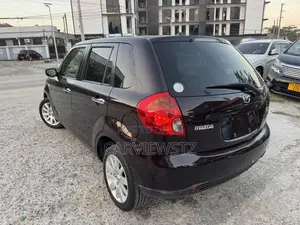 Mazda Verisa 2005 Gray