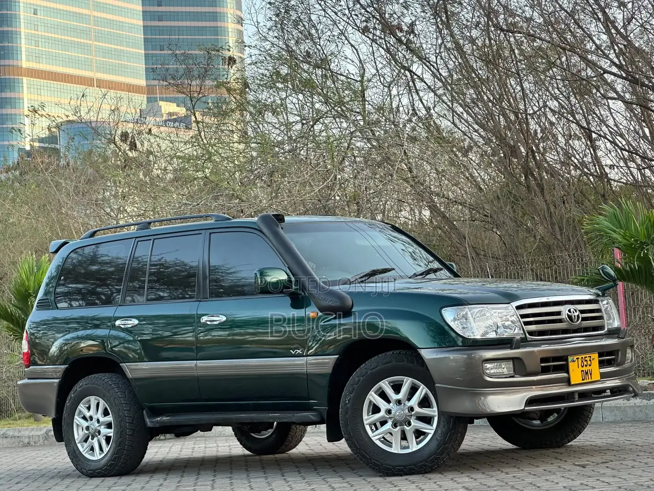 Toyota Land Cruiser 2000 Green