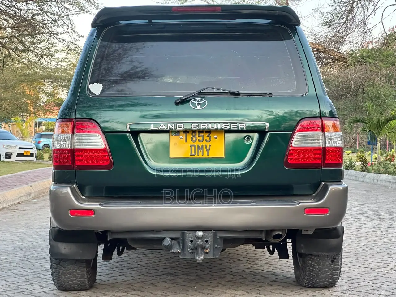 Toyota Land Cruiser 2000 Green