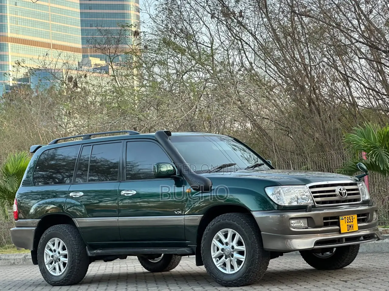 Toyota Land Cruiser 2000 Green