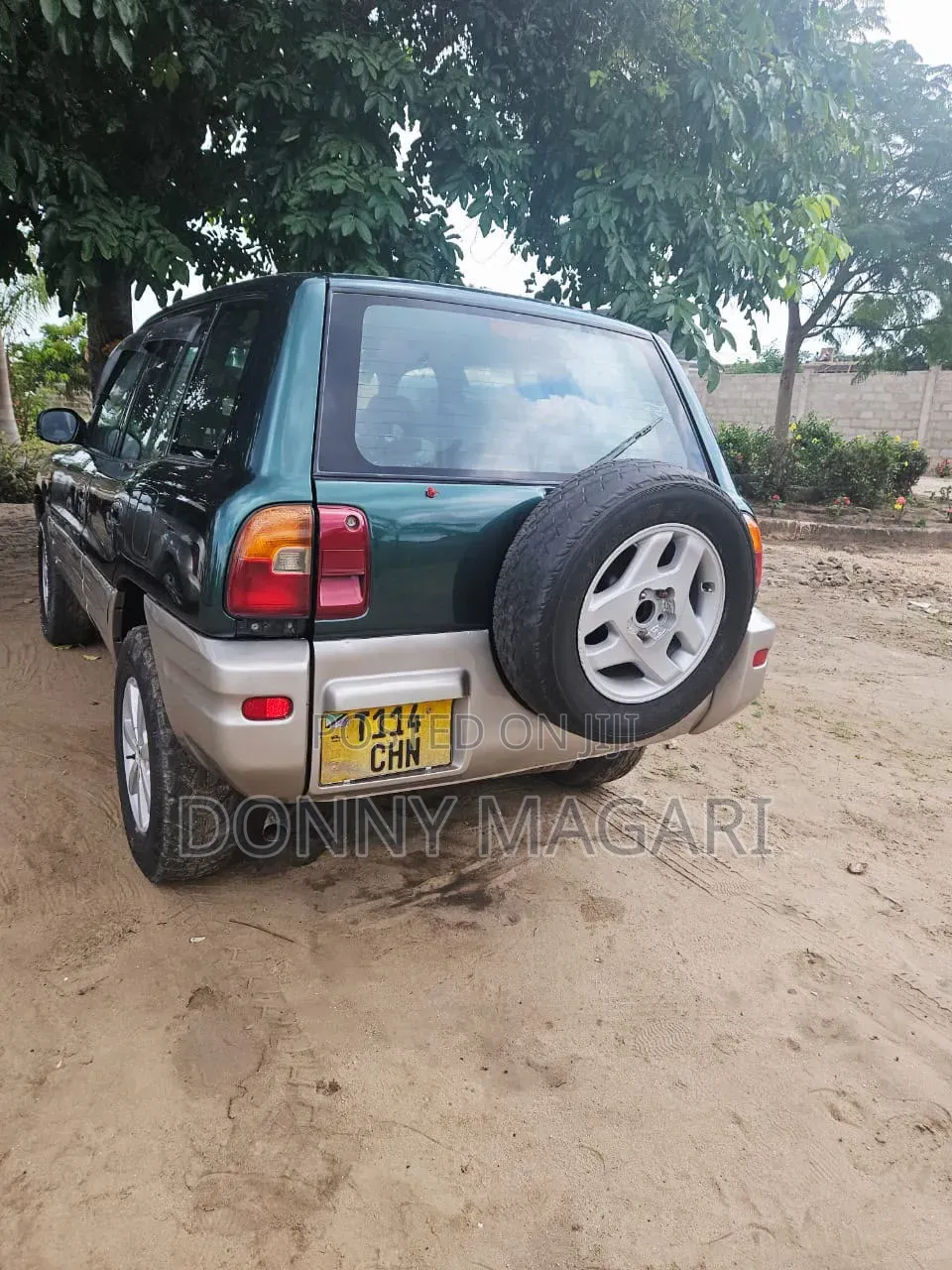 Toyota RAV4 2004 Green