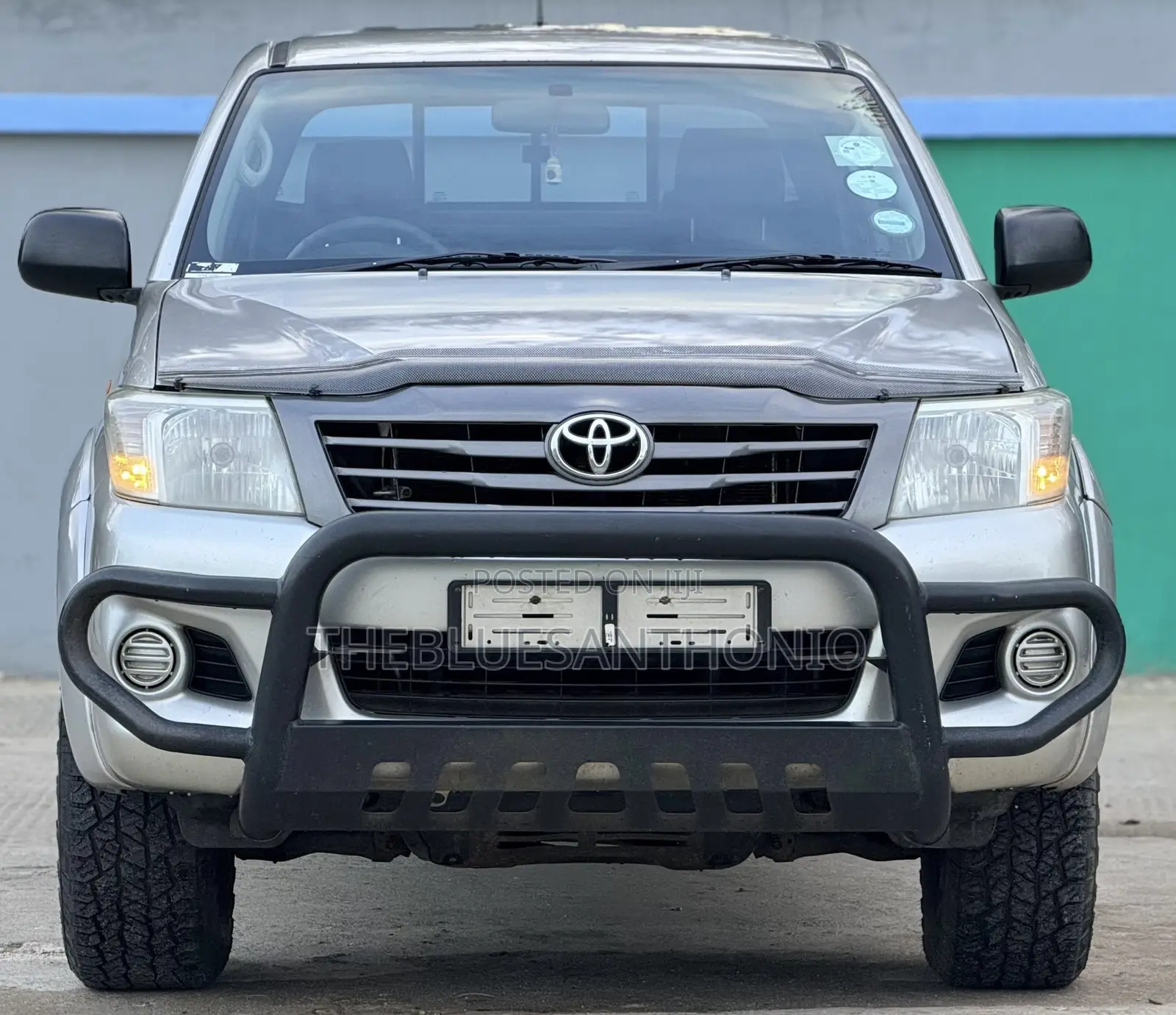 Toyota Hilux 2014 Gray