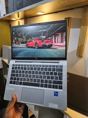 Laptop HP EliteBook 830 G8 8GB Intel Core i5 SSD 256GB