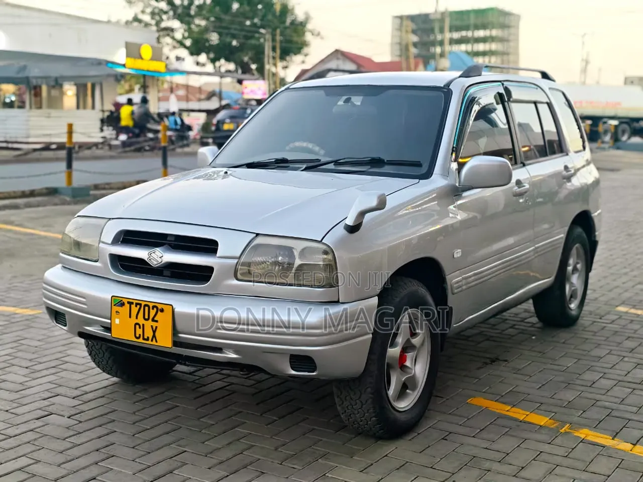 Suzuki Escudo 2005 Silver