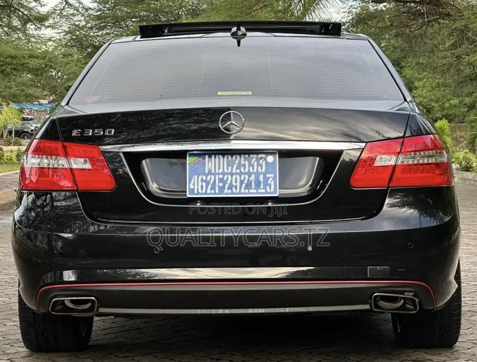 Mercedes-Benz E-Class 2012 Black