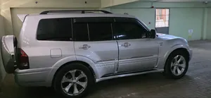 Mitsubishi Pajero Sport GLX 2004 Silver