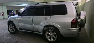 Mitsubishi Pajero Sport GLX 2004 Silver