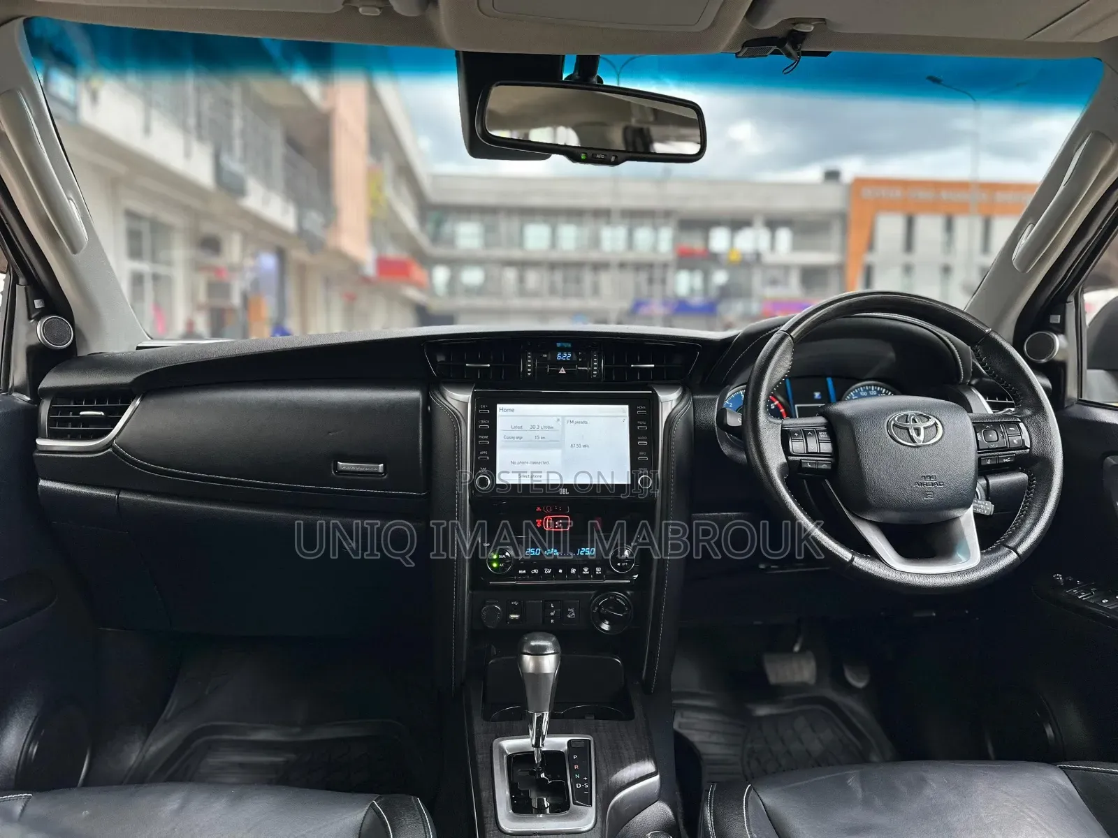 Toyota Fortuner 2021 Brown