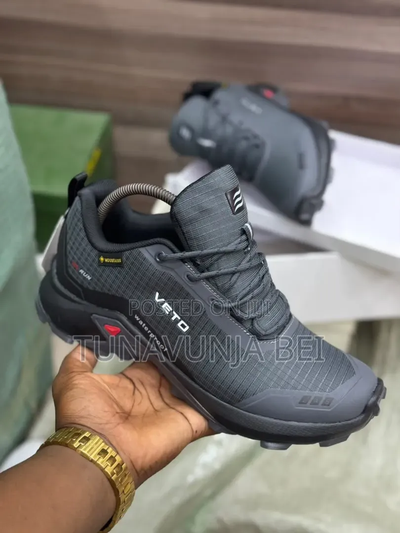 Veto Sneakers 