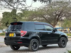 Subaru Forester 2010 Black