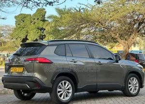 Toyota Corolla Cross 2025 Gray