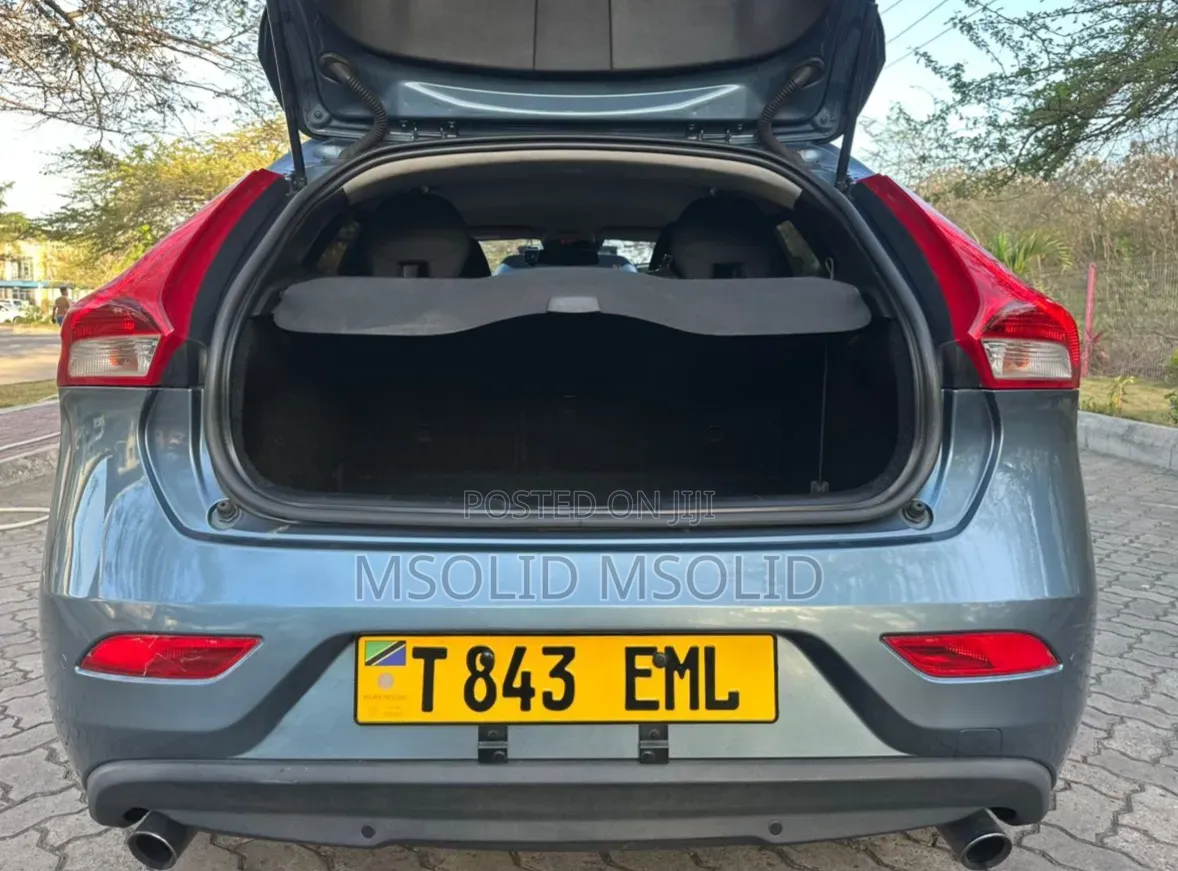 Volvo V40 2014 Gray