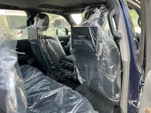 Toyota Land Cruiser 2024 Black