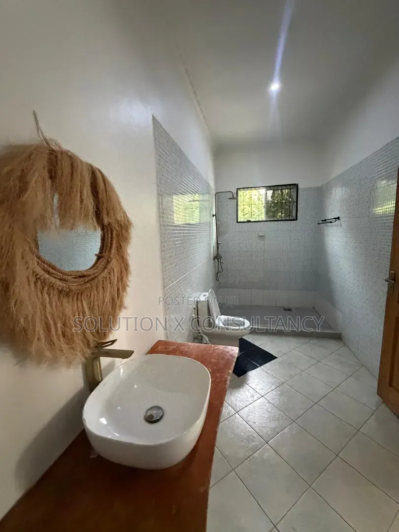 3bdrm House in Kunduchi for rent