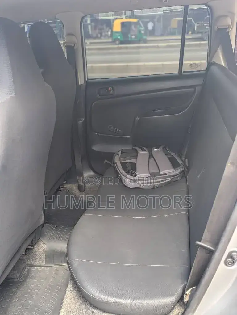 Toyota Probox 2006 Silver