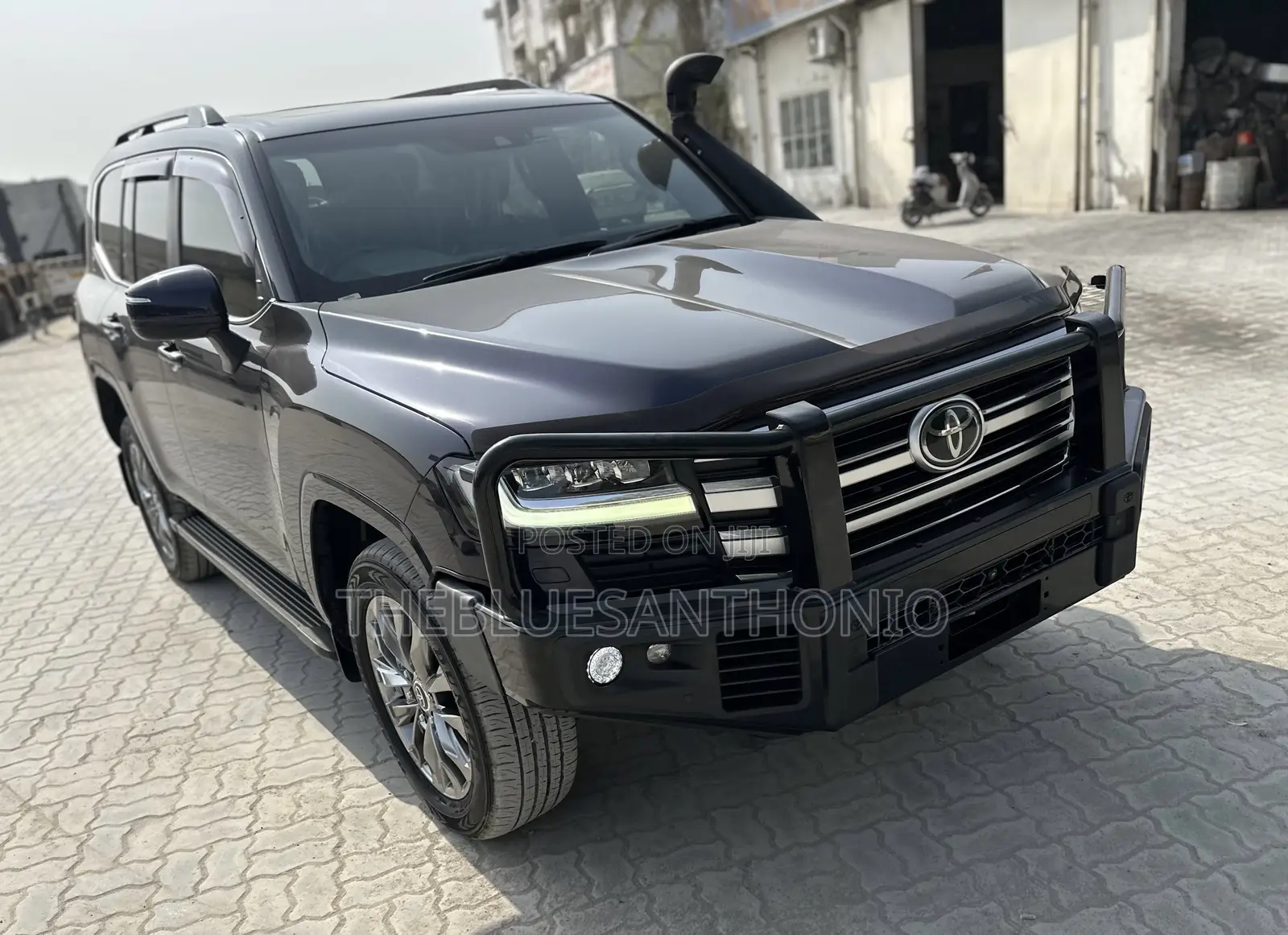 Toyota Land Cruiser 2023 Blue