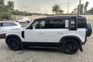 New Land Rover Defender 2023 White