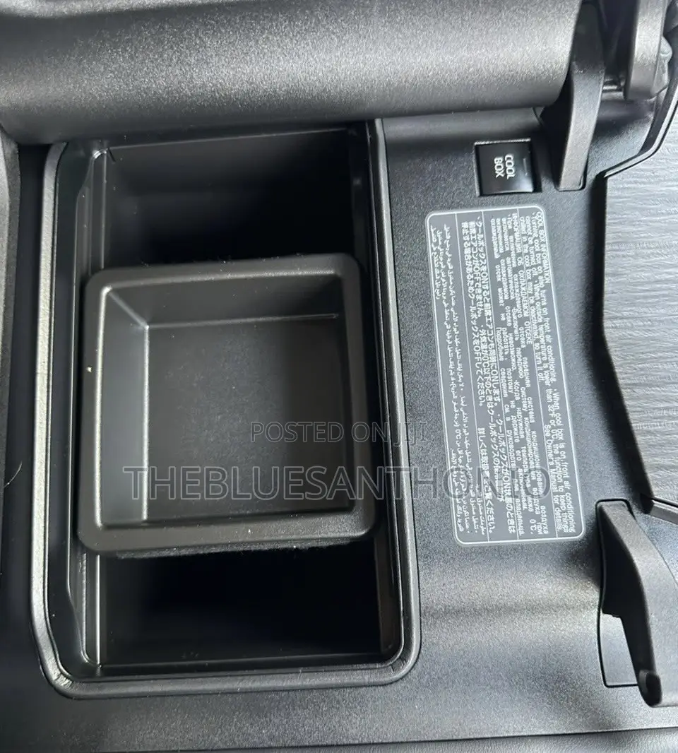 Toyota Land Cruiser 2023 White