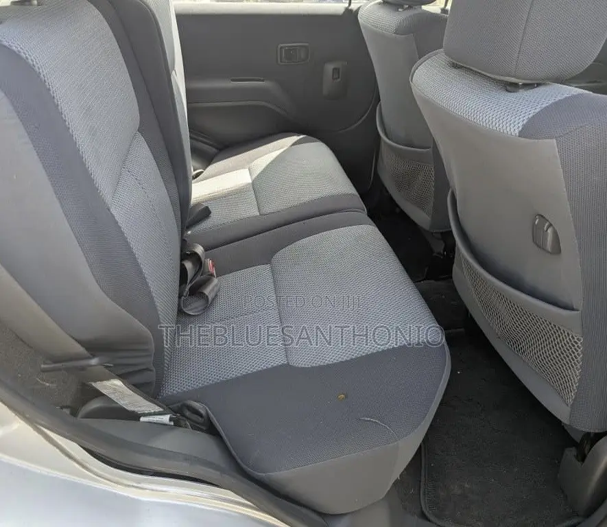 Toyota Cami 2006 Silver