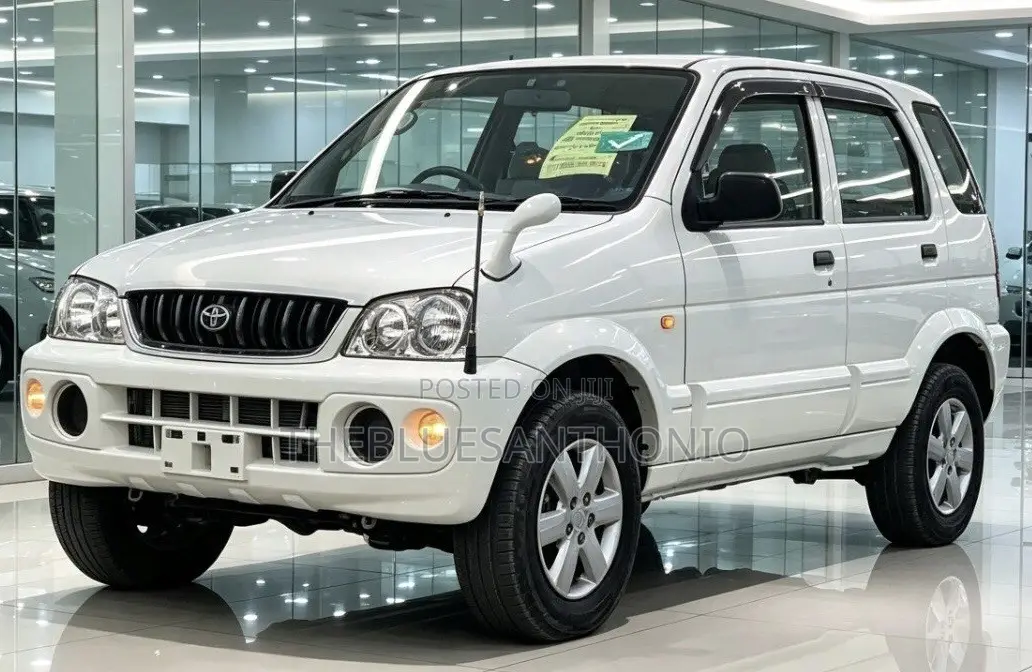 Toyota Cami 2006 Silver