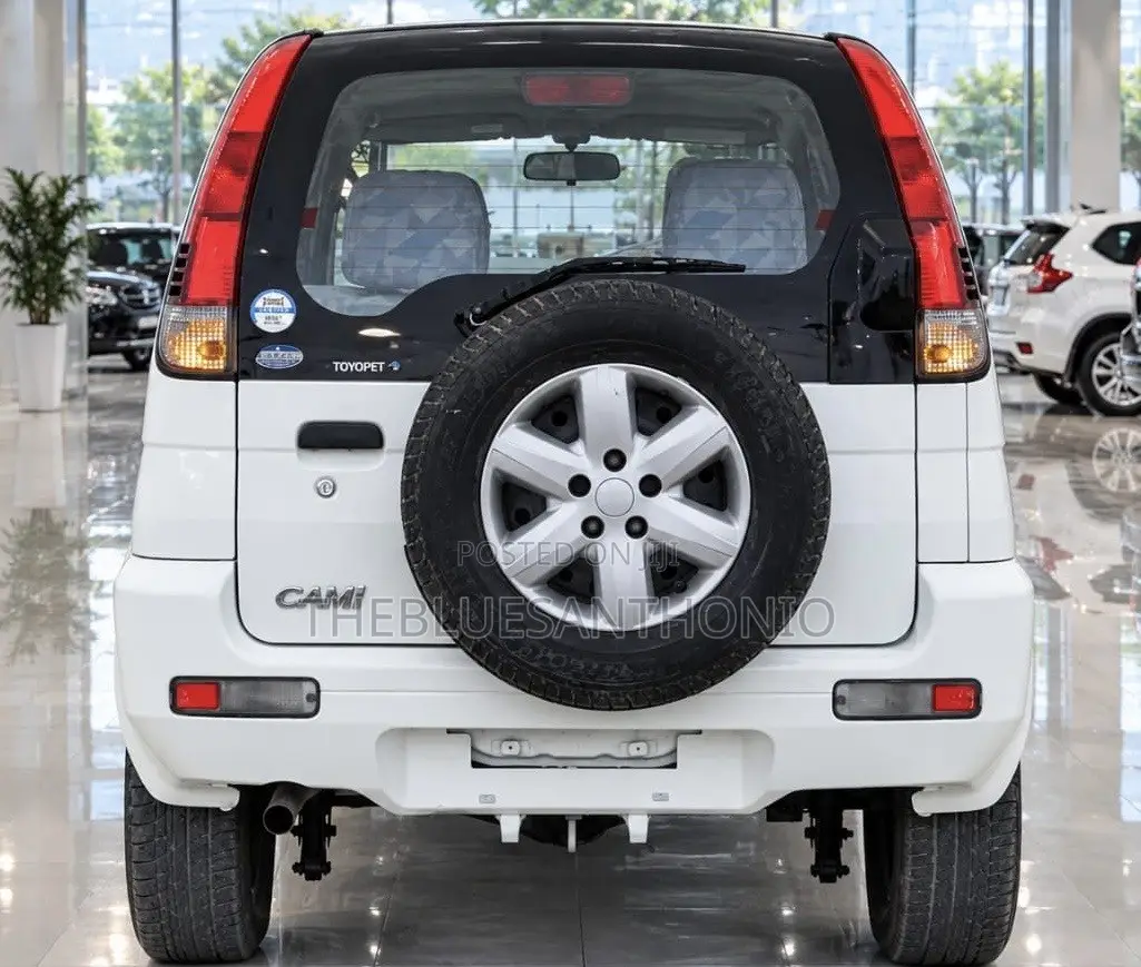 Toyota Cami 2006 Silver