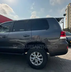 Toyota Land Cruiser 2019 Gray