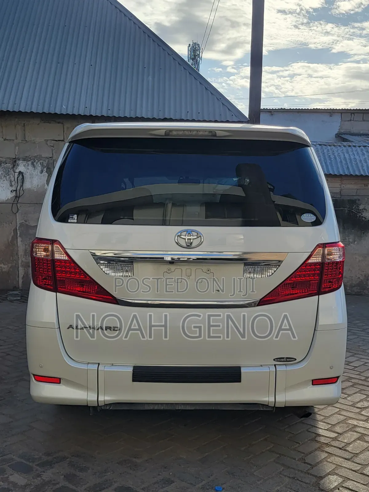 Toyota Alphard 2.4 Petrol AWD 2008 White