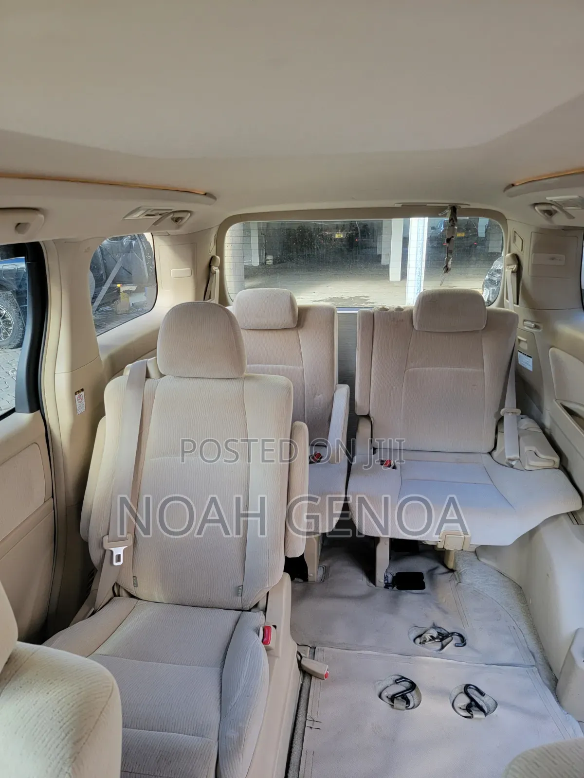 Toyota Alphard 2.4 Petrol AWD 2008 White