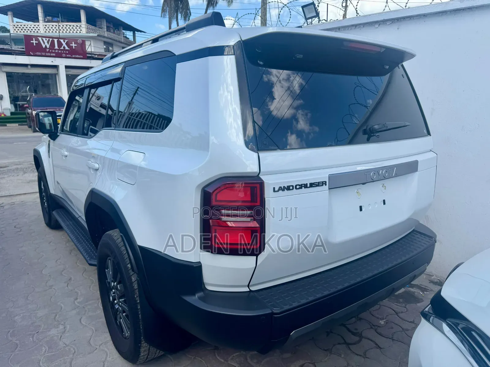 New Toyota Land Cruiser Prado 2024 White