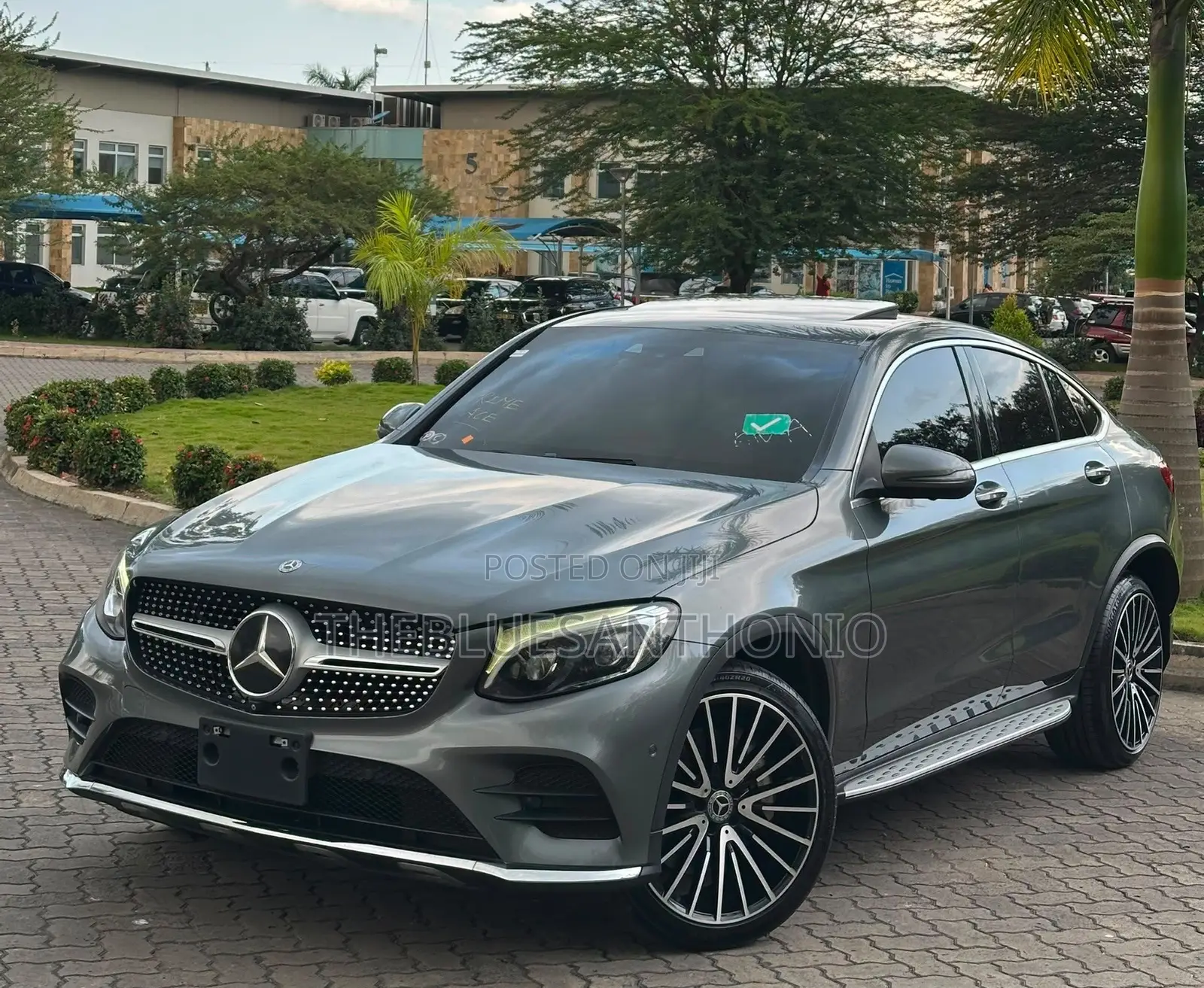 Mercedes-Benz GL-Class 2016 Gray